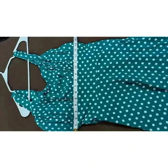 Women's strapped green with white polka dots in size 4x - Picture 6 of 8